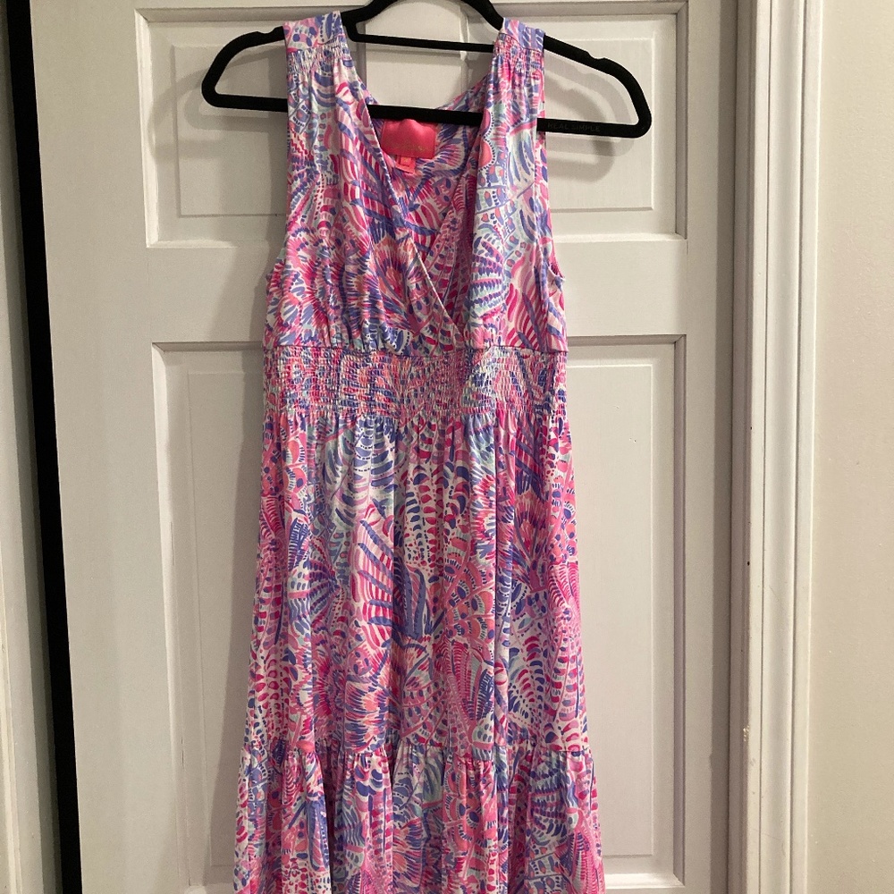 Lilly Pulitzer A-line flattering dress
